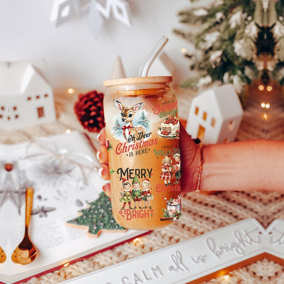 Vintage Christmas 17oz Mug – Holiday Themed Glass Cup with Lid & Straw