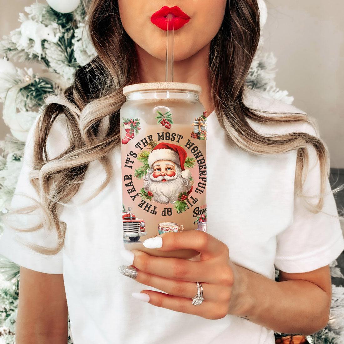 Vintage Christmas 17oz Mug – Holiday Themed Glass Cup with Lid & Straw