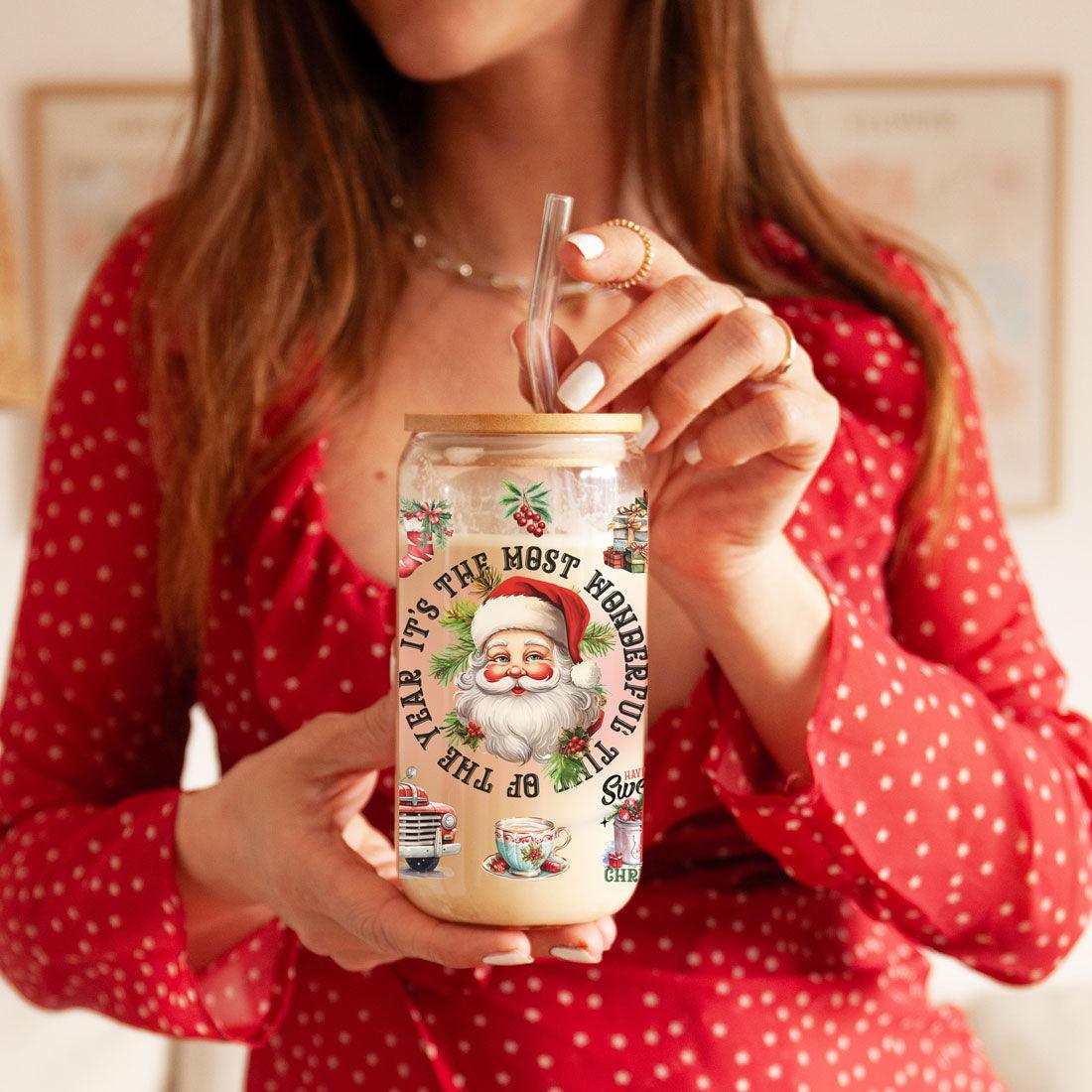 Vintage Christmas 17oz Mug – Holiday Themed Glass Cup with Lid & Straw